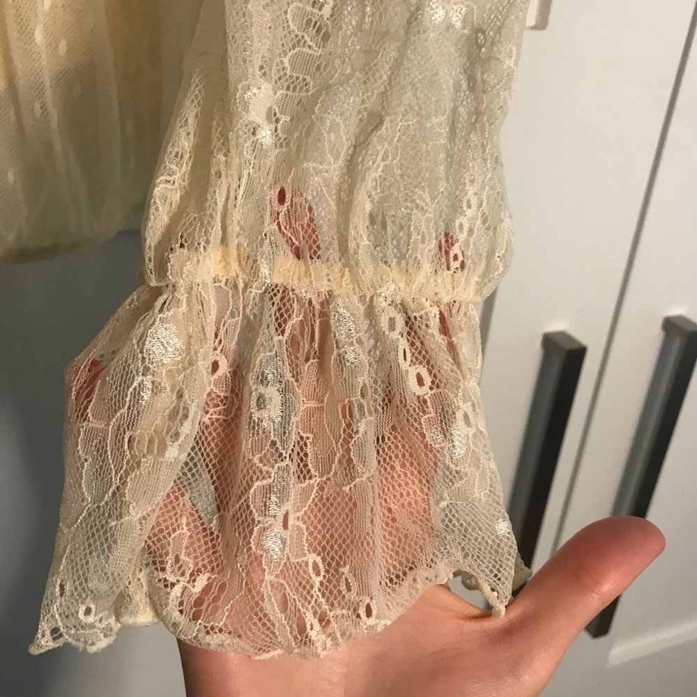 ✨LIKE NEW✨ Free People Sheer Lace Flowy Blouse - Picture 8 of 12